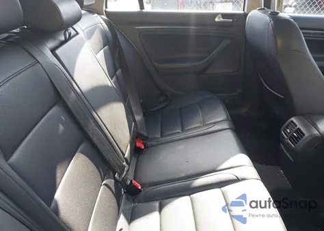 2014 Volkswagen Jetta Sportwagen 2.0L Tdi z USA, uszkodzony, nr VIN 3VWPL7AJ1EM619911